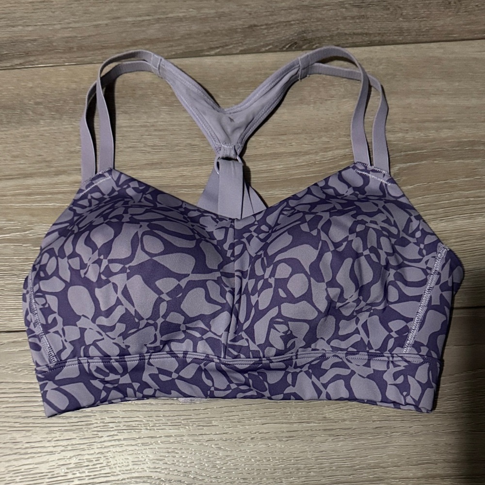 Size M medium impact Under Armor Sports Bra